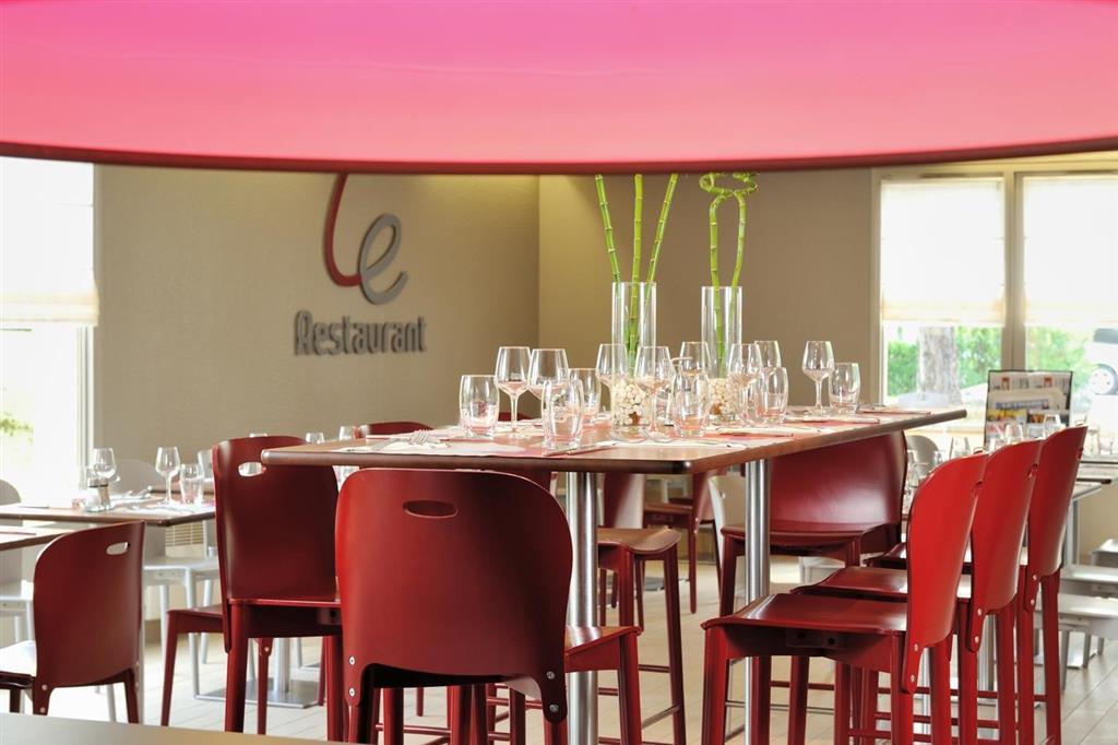 Campanile Moulins Hotel